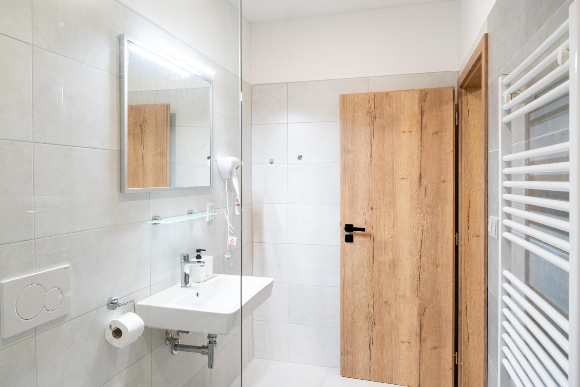 קופריבניצה Apartmany Laguna מראה חיצוני תמונה